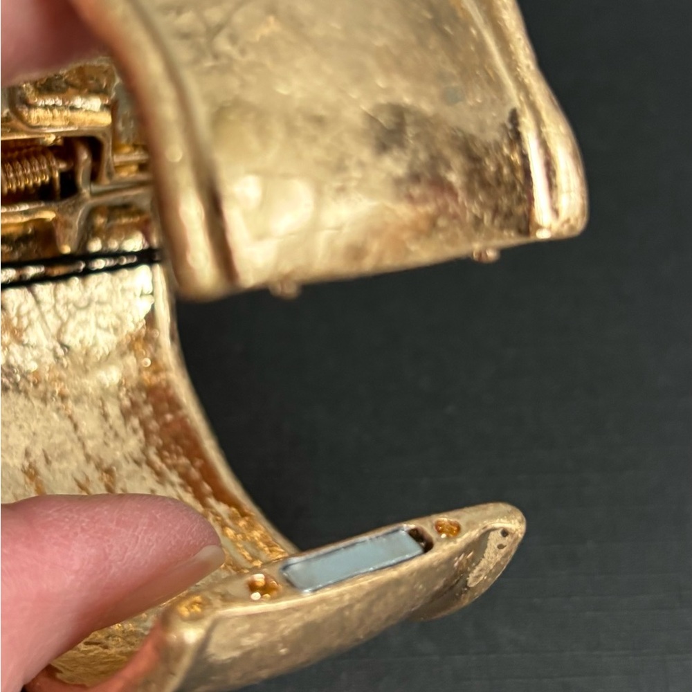 Robert Lee Morris Goldplated Turquoise Stone Bracelet - Picture 13 of 14